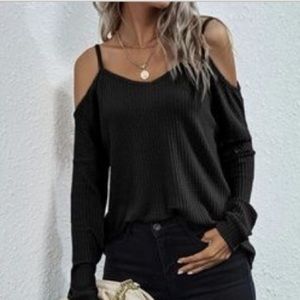 Shein New Thermal Knit Cold Shoulder Top Medium